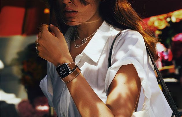 最終セール】 売り切ります。廃盤色 HERMES Apple Watch ドゥブル
