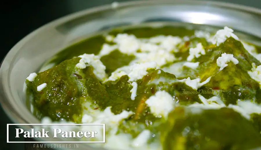 palak paneer recipe image in a kadai