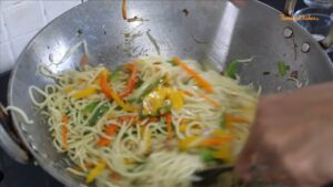instruction for veg hakka noodles 15