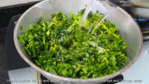 sarson ka saag recipe instruction 2